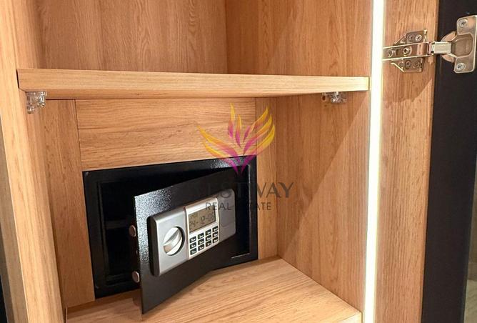 7911857 - Property Image 3