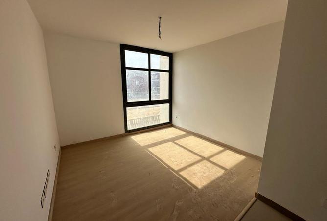 8215070 - Property Image 2