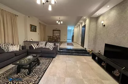 Apartment - 3 Bedrooms - 3 Bathrooms for rent in Mohamed Fawzi St. - Al Narges 7 - Al Narges - New Cairo City - Cairo