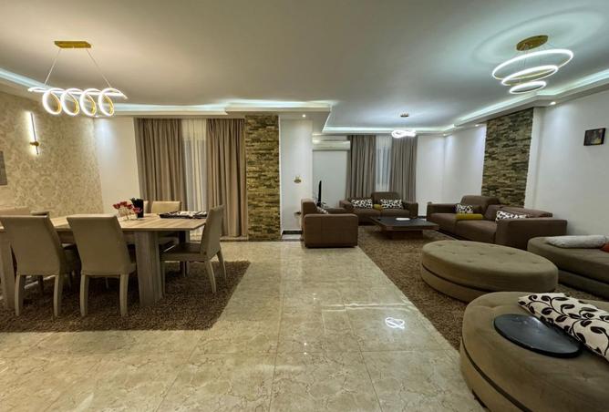 8566231 - Property Image 2