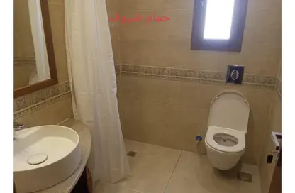 فيلا - 5 غرف نوم - 4 حمامات للايجار في توب فيو - امتداد المستثمرين الشمالية - مدينة القاهرة الجديدة - القاهرة