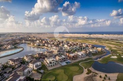 Chalet - 4 Bedrooms - 3 Bathrooms for sale in Marassi - Sidi Abdel Rahman - North Coast