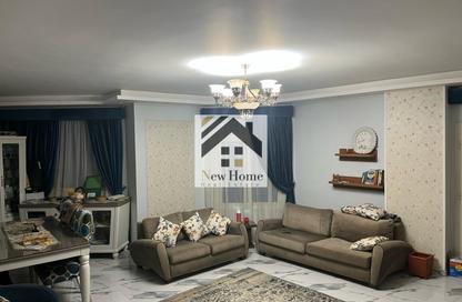 Apartment - 2 Bedrooms - 1 Bathroom for sale in Al Hadaba Al Olya - Mokattam - Cairo