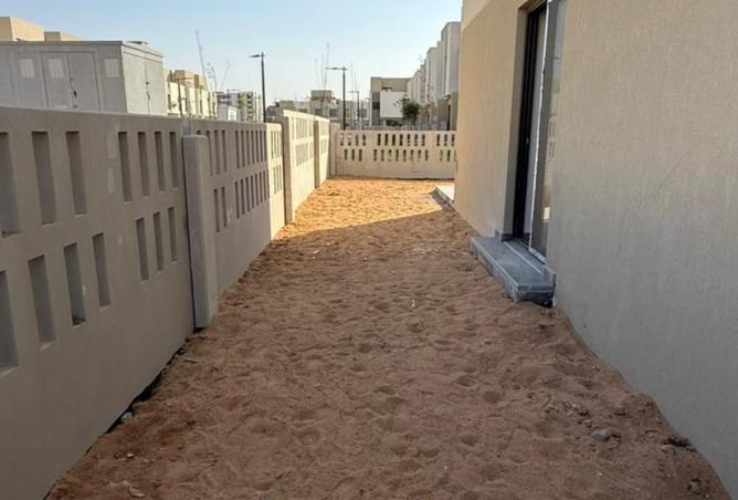 8204738 - صورة العقار 3