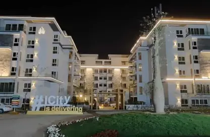 Apartment - 3 Bedrooms - 3 Bathrooms for sale in Lagoon Beach Park - 5th Settlement Compounds - The 5th Settlement - New Cairo City - Cairo