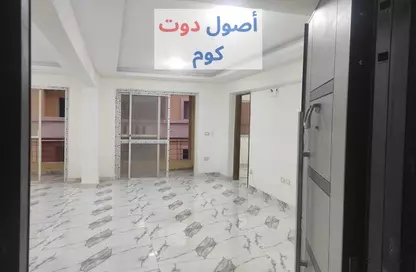 Apartment - 4 Bedrooms - 2 Bathrooms for rent in Degla Palms - Al Wahat Road - 6 October City - Giza