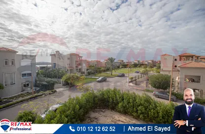 فيلا - 4 غرف نوم - 3 حمامات للبيع في اليكس ويست - كمبوندات الاسكندرية - الاسكندرية
