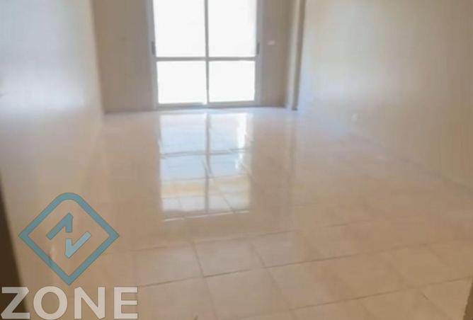 8446987 - Property Image 3