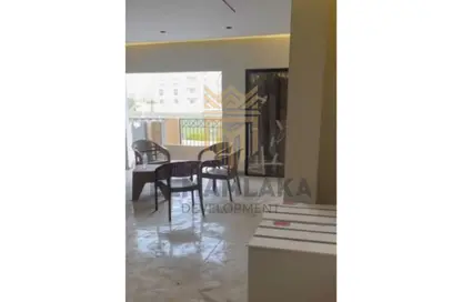 Apartment - 5 Bedrooms - 3 Bathrooms for sale in Al Bostan St. - 9th District - Sheikh Zayed City - Giza