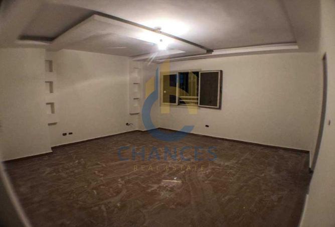 8053822 - Property Image 3
