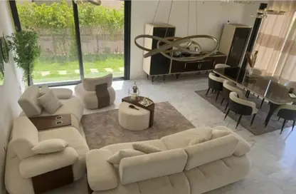 Villa - 3 Bedrooms - 5 Bathrooms for rent in Al Burouj Compound - El Shorouk Compounds - Shorouk City - Cairo