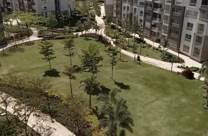 Apartment - 3 Bedrooms - 3 Bathrooms for sale in Madinaty - Cairo