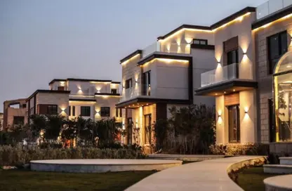 Apartment - 3 Bedrooms - 2 Bathrooms for sale in Azzar - 5th Settlement Compounds - The 5th Settlement - New Cairo City - Cairo