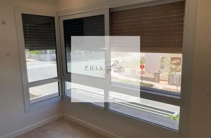 Townhouse - 4 Bedrooms - 4 Bathrooms for sale in Etapa - Sheikh Zayed Compounds - Sheikh Zayed City - Giza