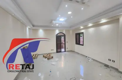 Apartment - 3 Bedrooms - 3 Bathrooms for rent in Omar Khorshid St. - El Banafseg 10 - El Banafseg - New Cairo City - Cairo