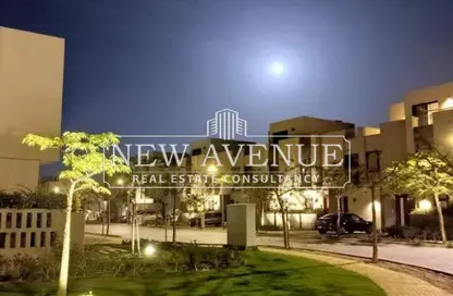 Townhouse - 3 Bedrooms - 3 Bathrooms for sale in Al Burouj Compound - El Shorouk Compounds - Shorouk City - Cairo
