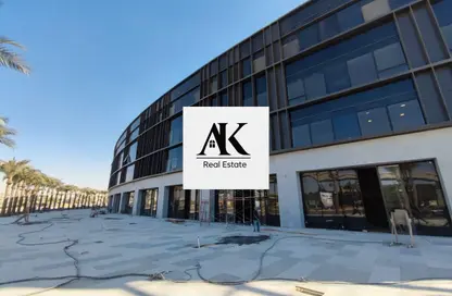 Office Space - Studio - 1 Bathroom for sale in Lake View Residence - 5th Settlement Compounds - The 5th Settlement - New Cairo City - Cairo