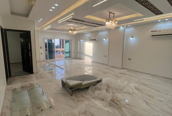 7733430 - Property Image 2