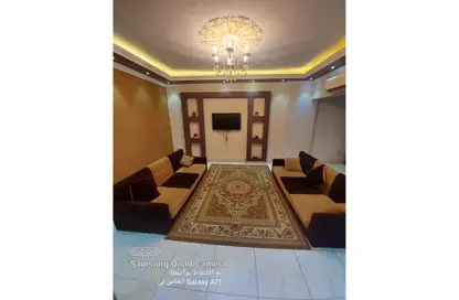 Apartment - 2 Bedrooms - 2 Bathrooms for rent in Gameat Al Dewal Al Arabeya St. - Mohandessin - Giza