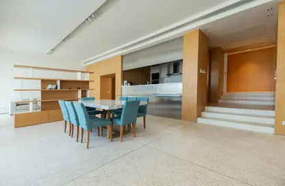 Villa - 4 Bedrooms - 5 Bathrooms for sale in New Giza - Cairo Alexandria Desert Road - 6 October City - Giza