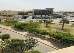 شقة - 3 غرف نوم - 3 حمامات for للبيع in الباتيو 5 - الباتيو - كمبوندات الشروق - مدينة الشروق - القاهرة