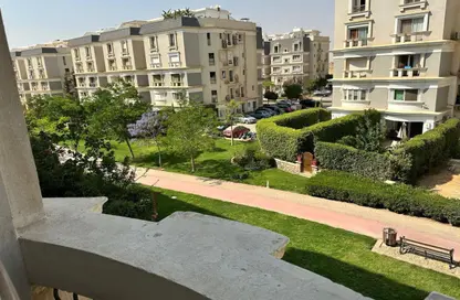 Apartment - 2 Bedrooms - 2 Bathrooms for sale in Mountain View Hyde Park - 5th Settlement Compounds - The 5th Settlement - New Cairo City - Cairo