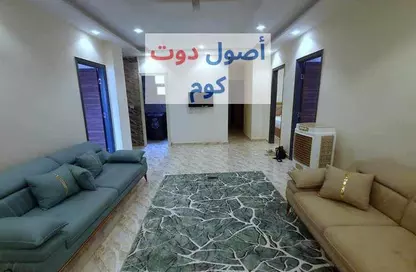 Apartment - 3 Bedrooms - 1 Bathroom for rent in Al Hosary - 6 October City - Giza