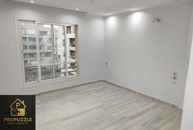 8080381 - Property Image 2