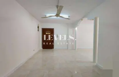 Apartment - 2 Bedrooms - 1 Bathroom for rent in Al Shouyfat St. - District 1 - The 5th Settlement - New Cairo City - Cairo