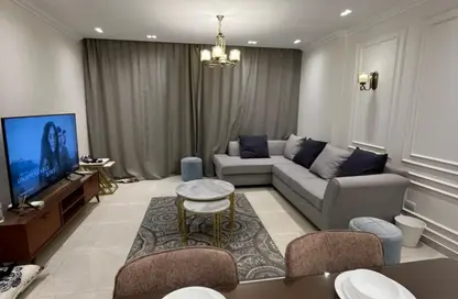 Apartment - 2 Bedrooms - 2 Bathrooms for rent in Lake View Residence - 5th Settlement Compounds - The 5th Settlement - New Cairo City - Cairo Apartment - 2 Bedrooms - 2 Bathrooms for rent in Lake View Residence - 5th Settlement Compounds - The 5th Settlement - New Cairo City - Cairo