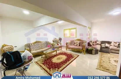 Apartment - 2 Bedrooms - 1 Bathroom for sale in Hedaya Basha St. - Glim - Hay Sharq - Alexandria