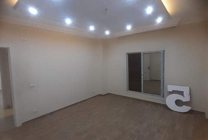 8192677 - Property Image 3