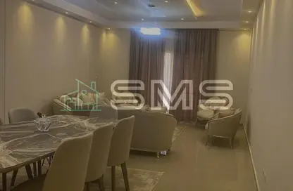 شقة - 2 غرف نوم - 3 حمامات للبيع في شارع دكتور محمد يوسف - البنفسج 7 - البنفسج - مدينة القاهرة الجديدة - القاهرة