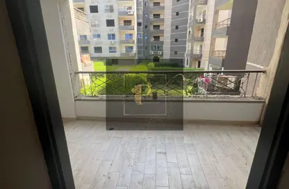 Apartment - 4 Bedrooms - 4 Bathrooms for sale in East Park - Hadayek October - 6 October City - Giza