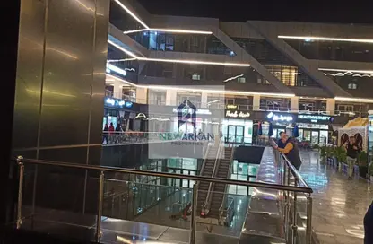 Office Space - Studio - 1 Bathroom for rent in The Gate Plaza Mall - 10th District - Sheikh Zayed City - Giza