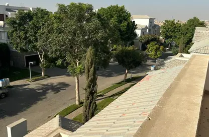Villa - 5 Bedrooms - 6 Bathrooms for sale in Mountain View 2 - 5th Settlement Compounds - The 5th Settlement - New Cairo City - Cairo