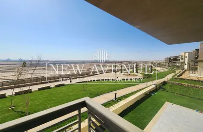 Apartment - 3 Bedrooms - 3 Bathrooms for sale in New Giza - Cairo Alexandria Desert Road - 6 October City - Giza