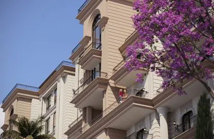 Apartment - 1 Bedroom - 1 Bathroom for sale in West Clay - Al Motamayez District - 6 October City - Giza