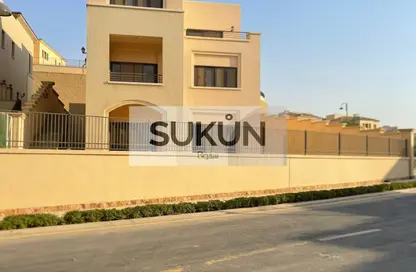 فيلا - 5 غرف نوم - 5 حمامات للبيع في ليفانا - اب تاون كايرو - المقطم - القاهرة