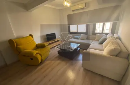 Apartment - 1 Bedroom - 1 Bathroom for rent in Aziz Abaza St. - Zamalek - Cairo