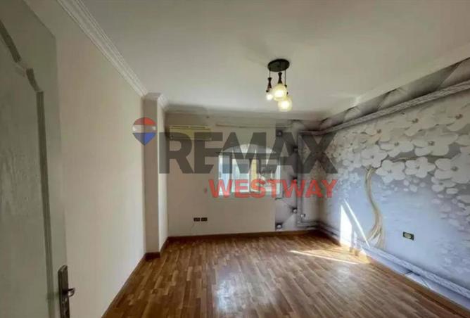 8472782 - Property Image 2