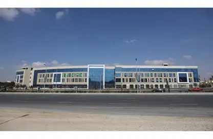 عيادة - استوديو - 1 حمام للايجار في ميفيدا - كمبوندات التجمع الخامس - التجمع الخامس - مدينة القاهرة الجديدة - القاهرة