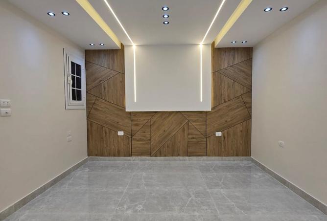 8362611 - Property Image 3