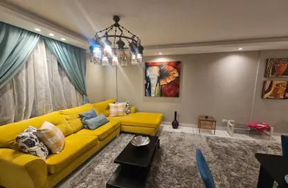 Apartment - 2 Bedrooms - 1 Bathroom for rent in El Rehab Extension - Al Rehab - New Cairo City - Cairo
