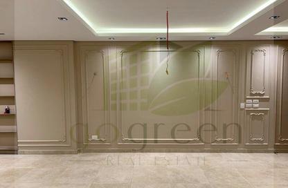 Apartment - 4 Bedrooms - 4 Bathrooms for sale in Moon Residences - Fifth Square - The 5th Settlement - New Cairo City - Cairo