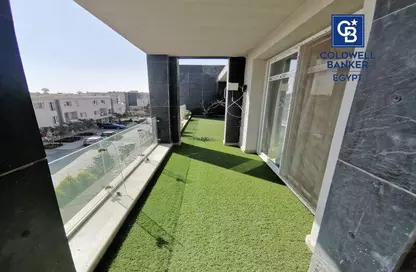 Penthouse - 4 Bedrooms - 4 Bathrooms for sale in West Hills Residence - Ring Road - 6 October City - Giza