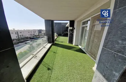 Penthouse - 4 Bedrooms - 4 Bathrooms for sale in West Hills Residence - Ring Road - 6 October City - Giza