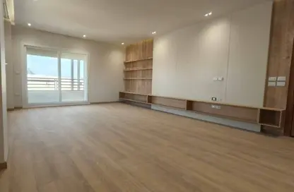 Apartment - 3 Bedrooms - 2 Bathrooms for sale in Touristic 1 - Northern Expansions - 6 October City - Giza Apartment - 3 Bedrooms - 2 Bathrooms for sale in Touristic 1 - Northern Expansions - 6 October City - Giza