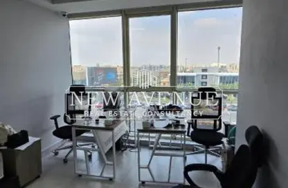 مساحات مكتبية - استوديو - 1 حمام للايجار في نورث بلاس مول - شارع التسعين الشمالي - التجمع الخامس - مدينة القاهرة الجديدة - القاهرة