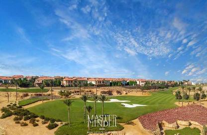 Villa - 3 Bedrooms - 4 Bathrooms for sale in Hilltop Golf Villas - Uptown Cairo - Mokattam - Cairo